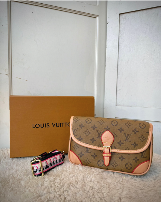 BOLSO L016 CAMEL MAQUILLAJE