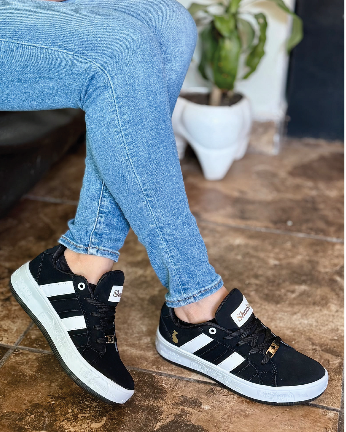 Shadow 3076 Negro Blanco
